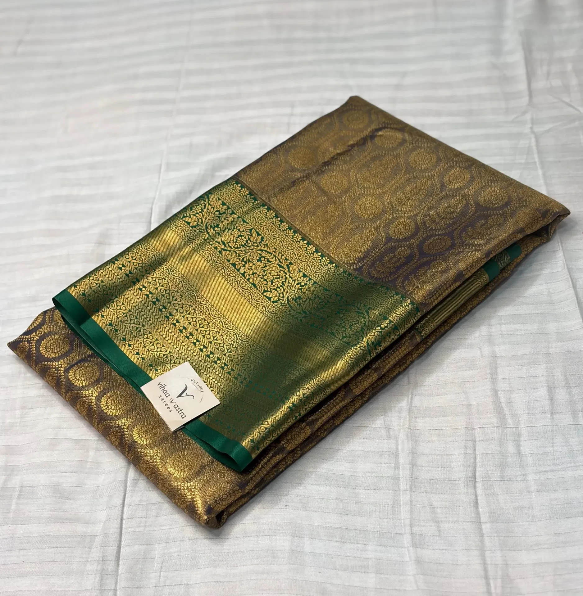 VVS074 Grey Body With Dark Green Border Kanchi Silk Saree