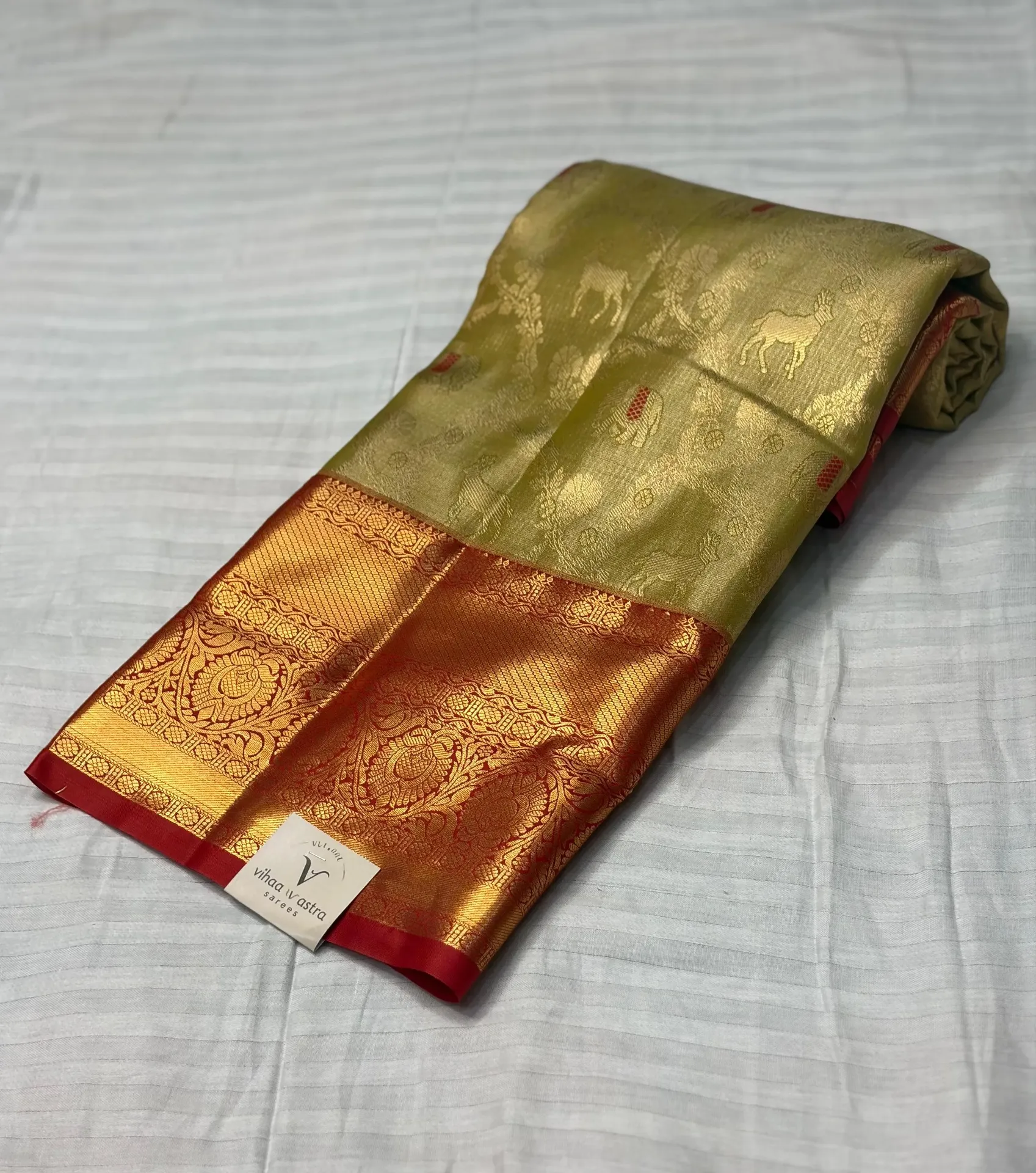 VVS103 Golden Saree With All Over Woven Motifs Kanchi Silk Saree