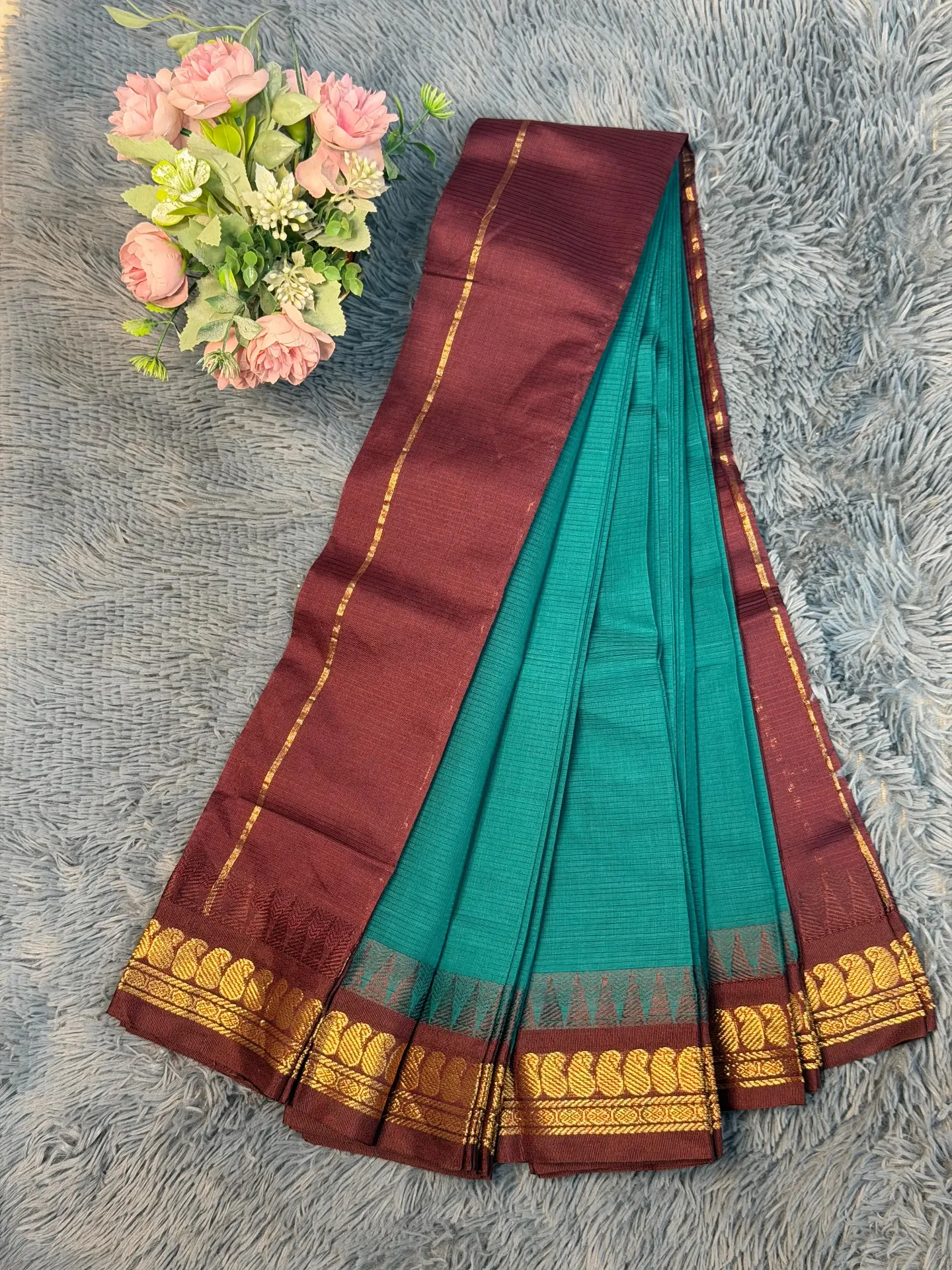 VVS090 Dark Turquoise Body With Maroon Body Cotton Saree