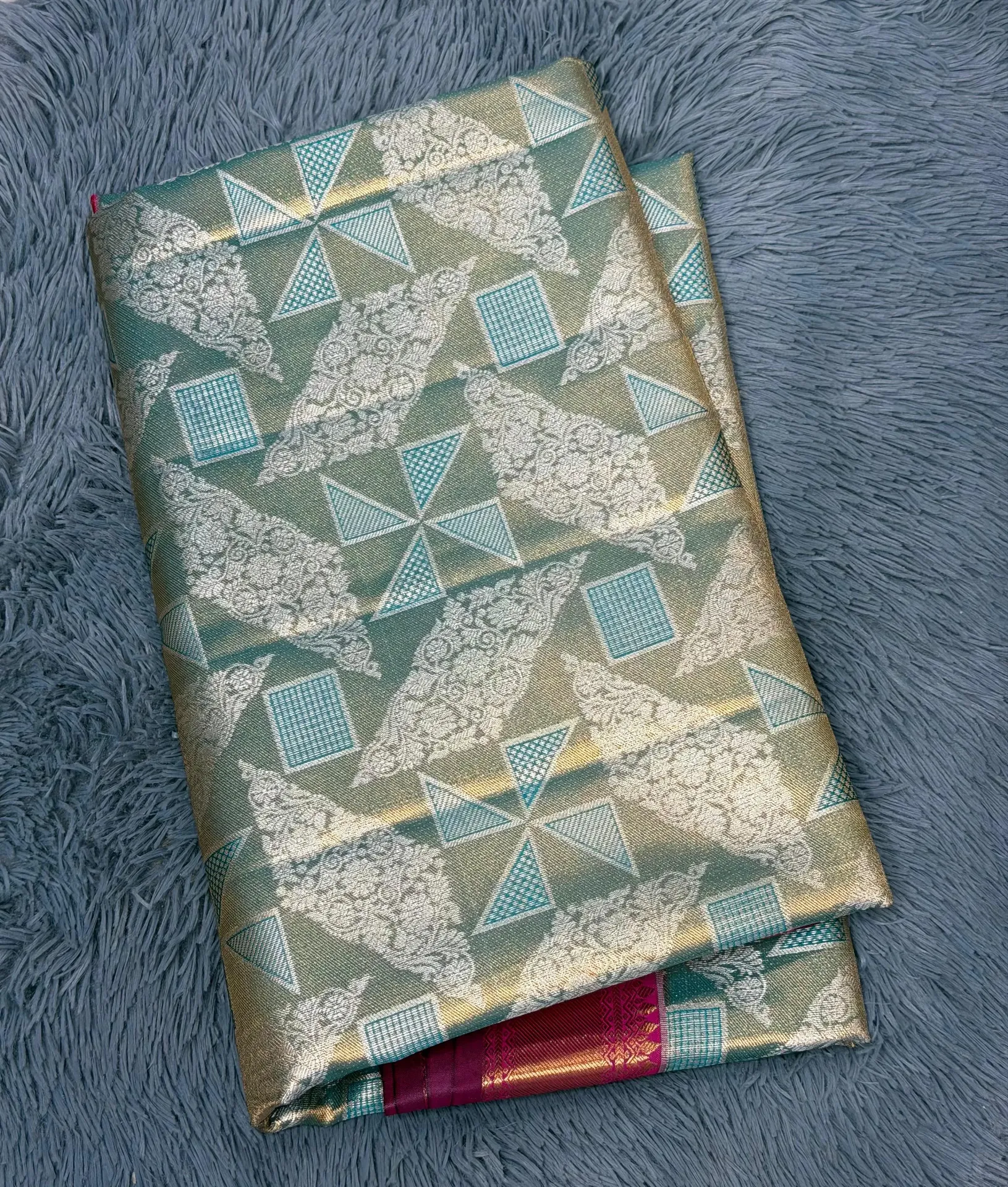 VV2399 Sky Blue With Pink Border Kanchipattu Saree