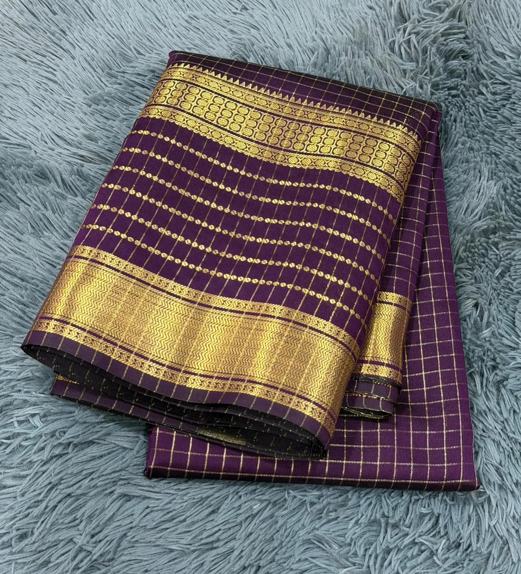 VV699 Maroon With Rich Gold Border Banaras Silk Saree