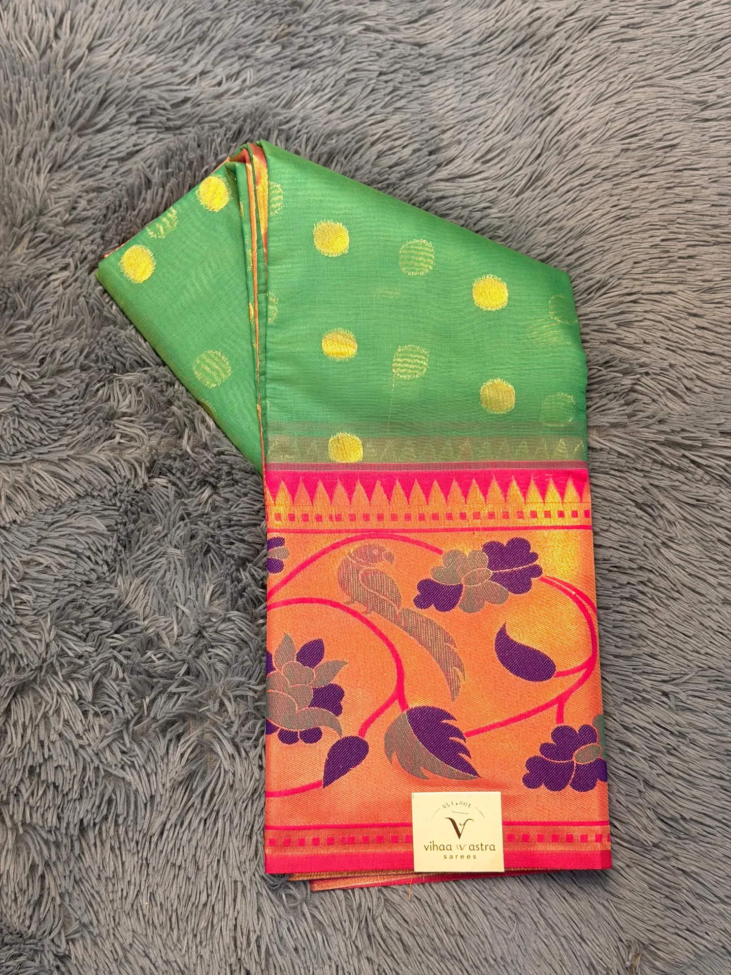 VV1999 Light Green With Pink Border Kota Paithani Saree