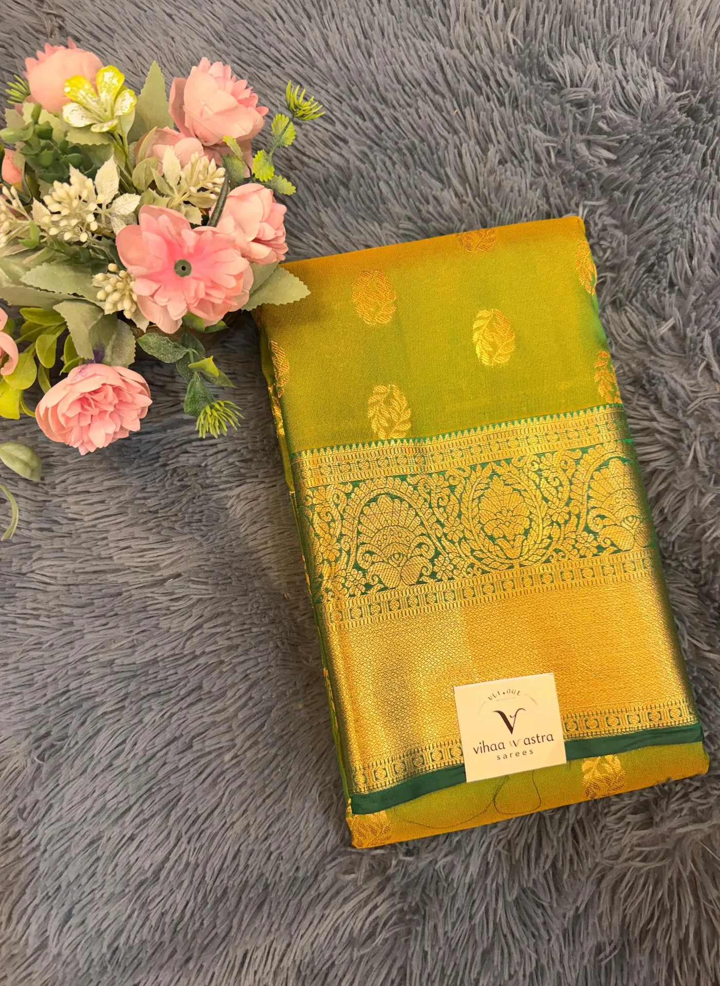 VV3499 Lime Green Body With Dark Green Border Semi Kanchipattu Saree