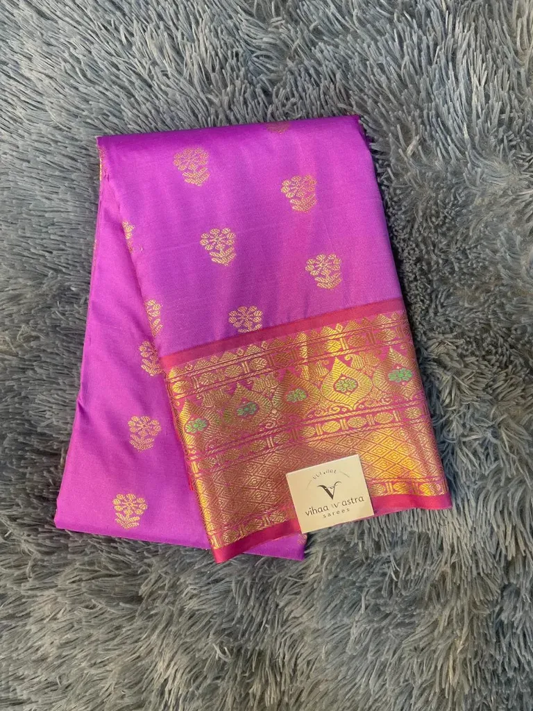VV1850 Baby Pink With Dark Pink Border Gadwal Saree