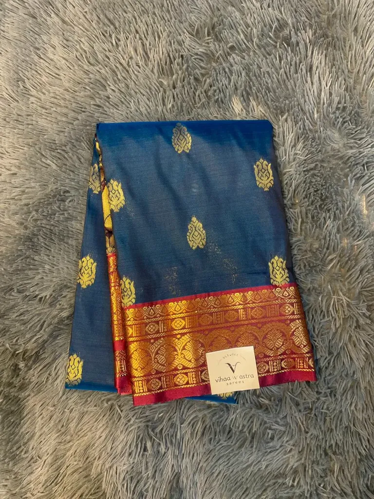 VV1850 Dark Blue With Red Border Gadwal Saree