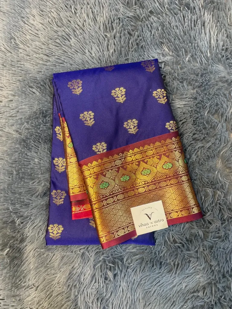 VV1850 Purple Body With Maroon Border Gadwal Saree