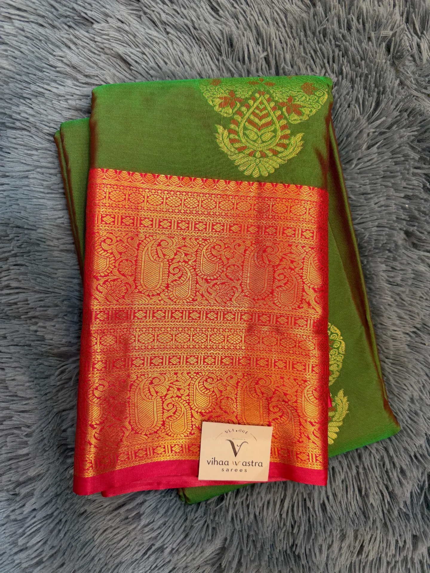 Kanchipattu Saree