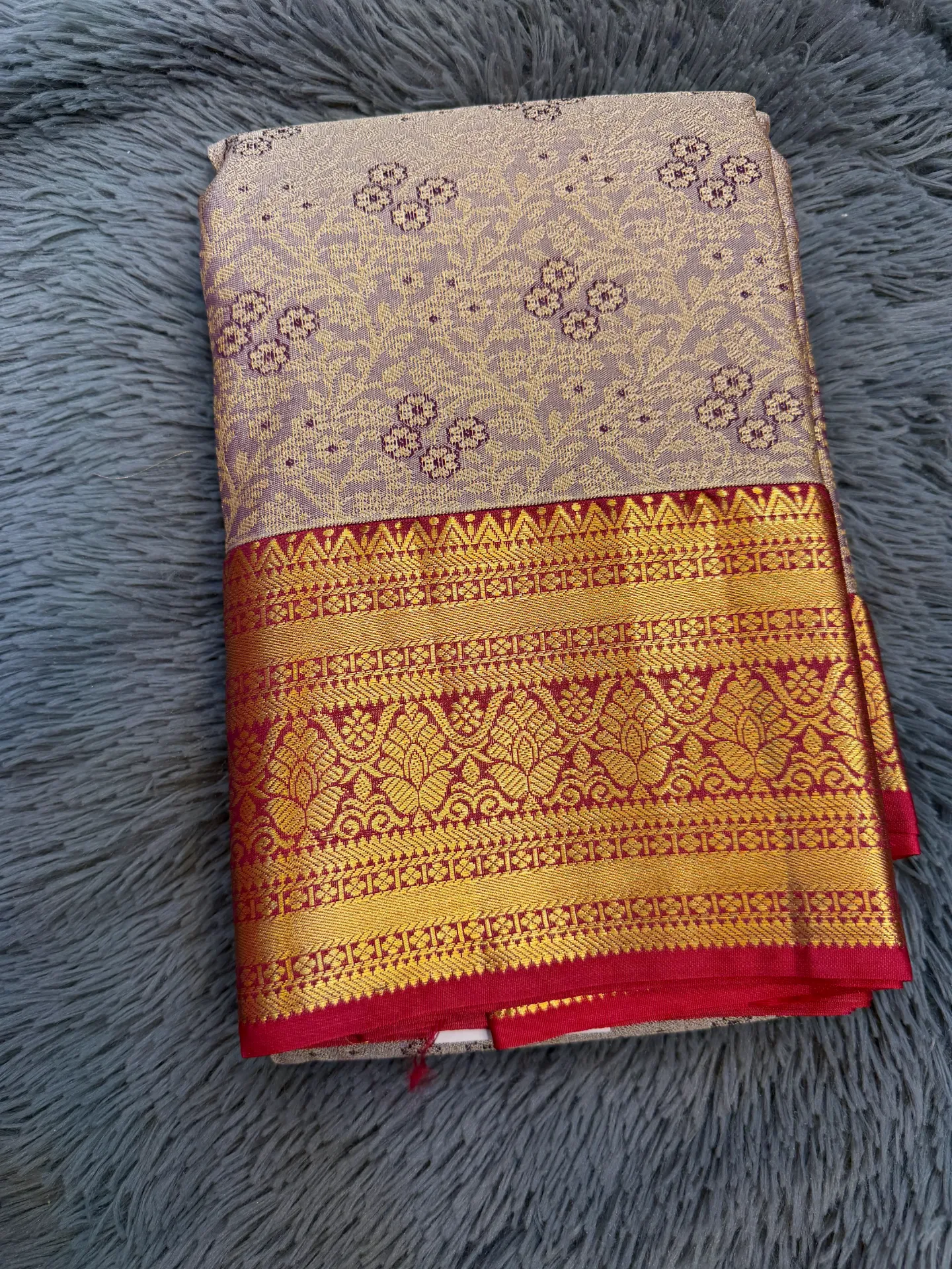 Kanchipattu Saree