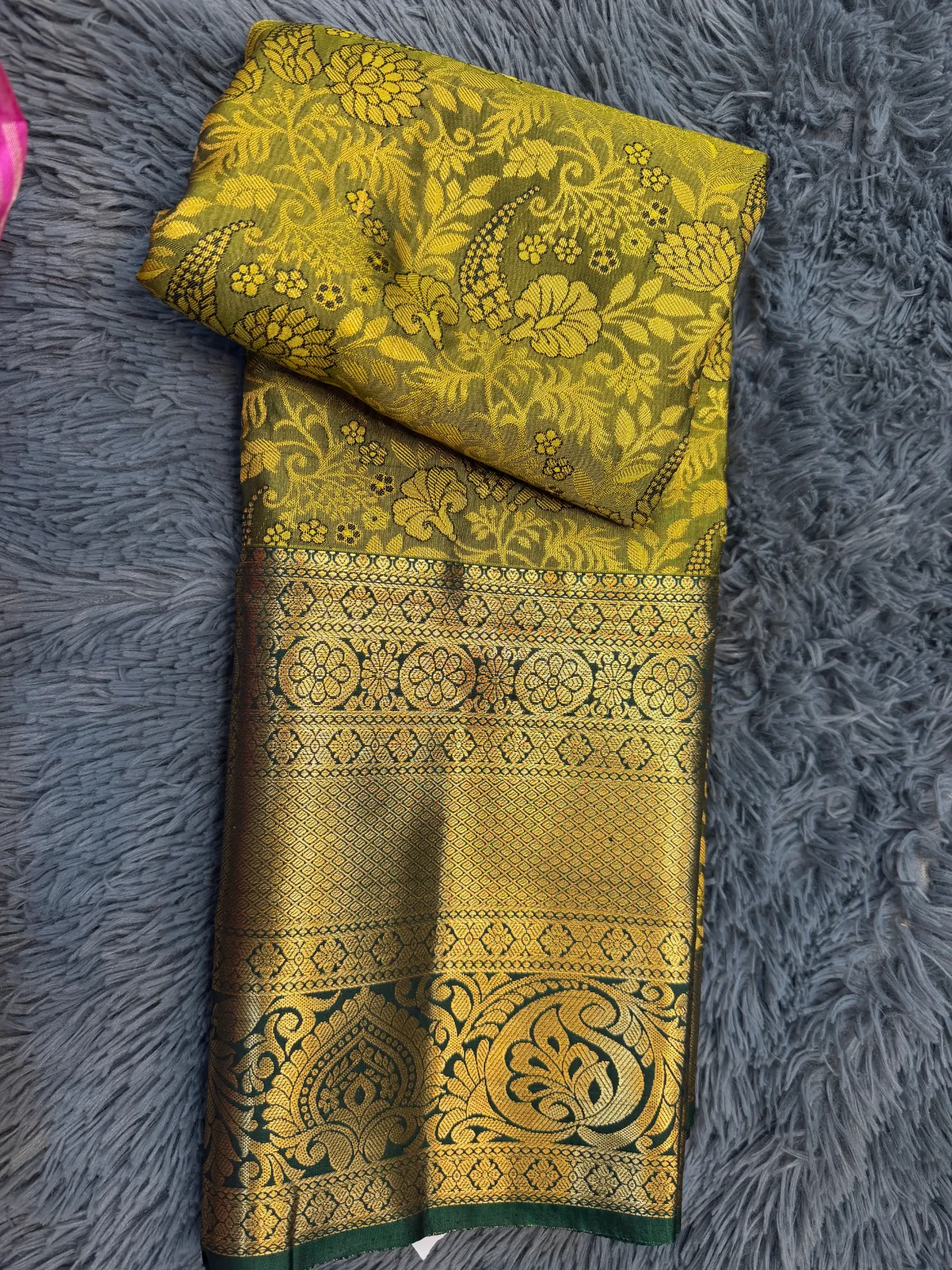 Kanchipattu Saree