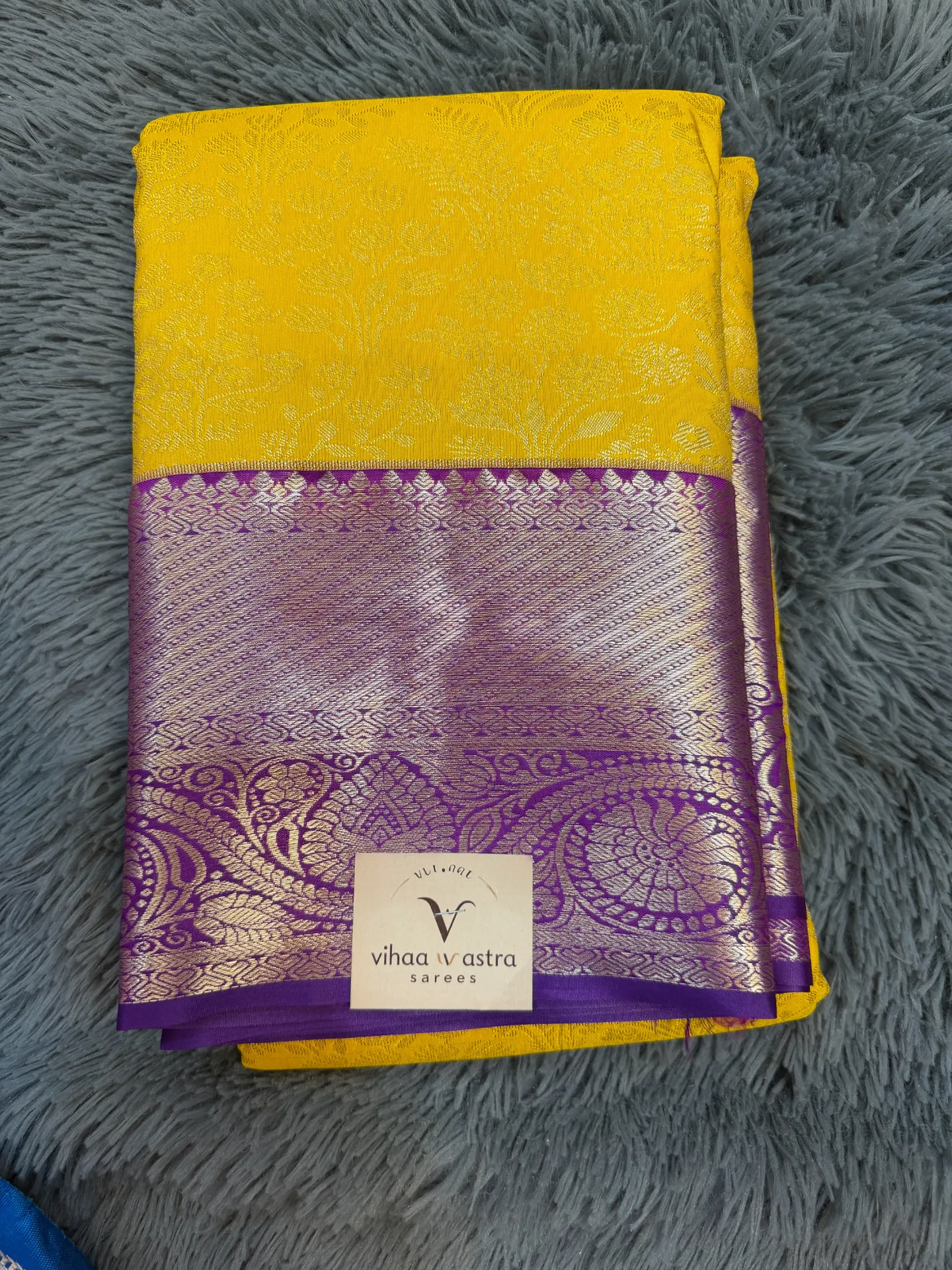 Kanchipattu Saree