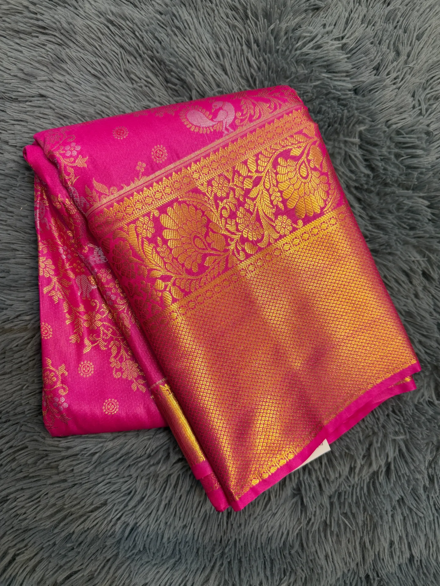 Kanchipattu Saree