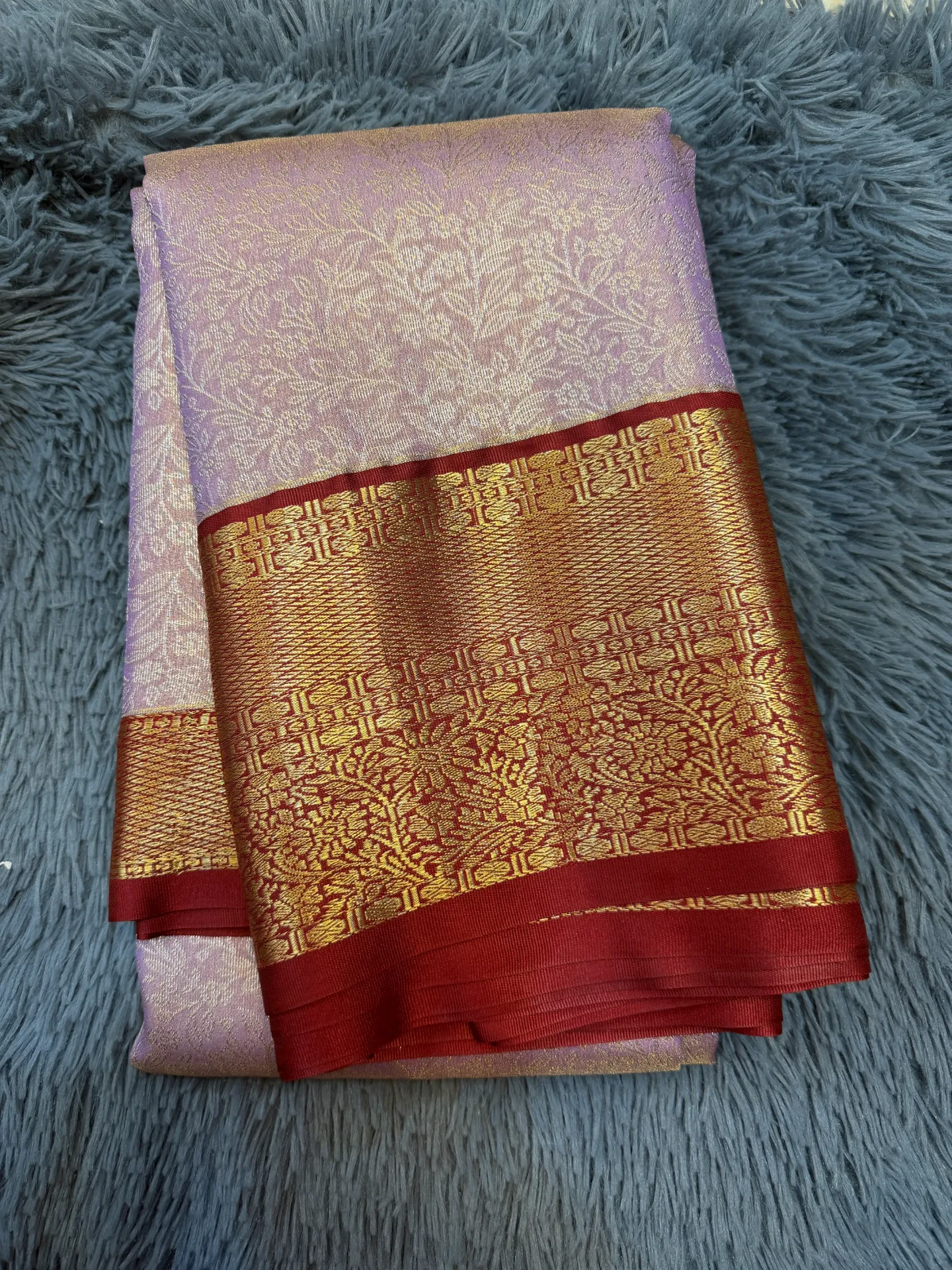 Kanchipattu Saree