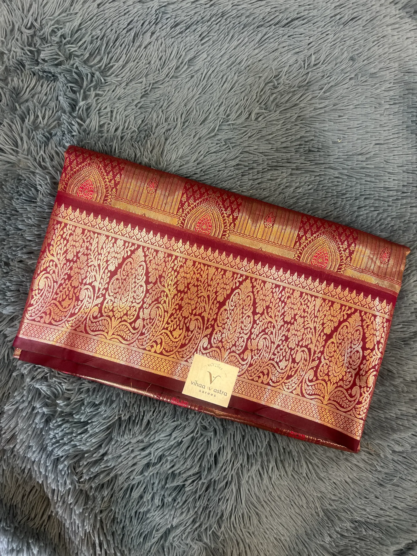 Kanchipattu Saree VV2100