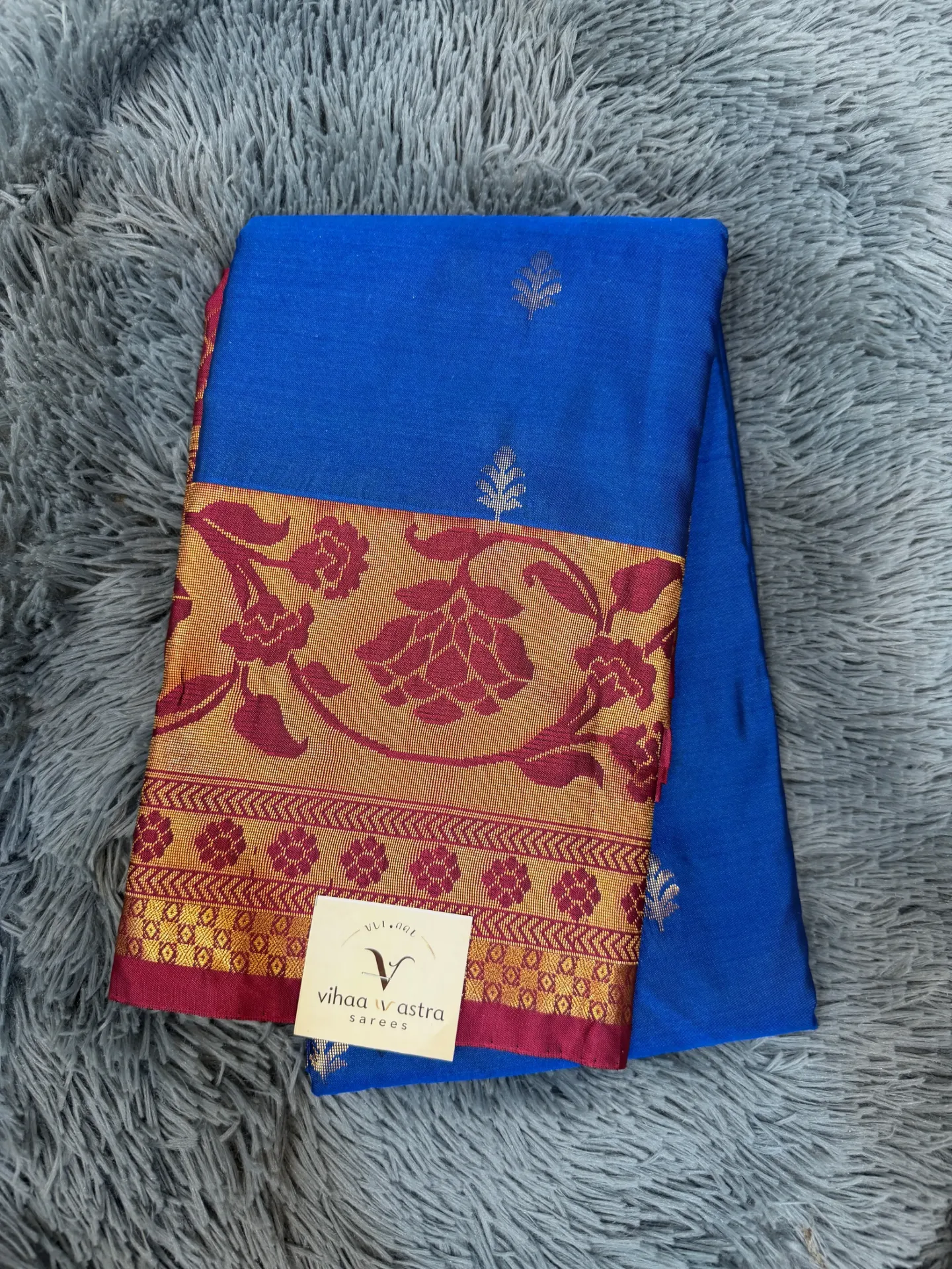 Gadwal Sarees VV1450