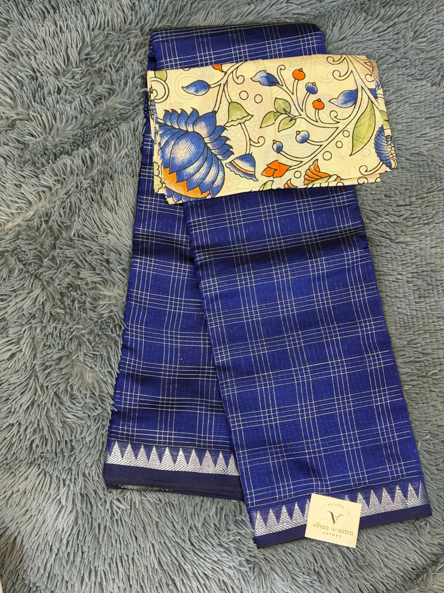 Mangalgiri Pattu VV1999